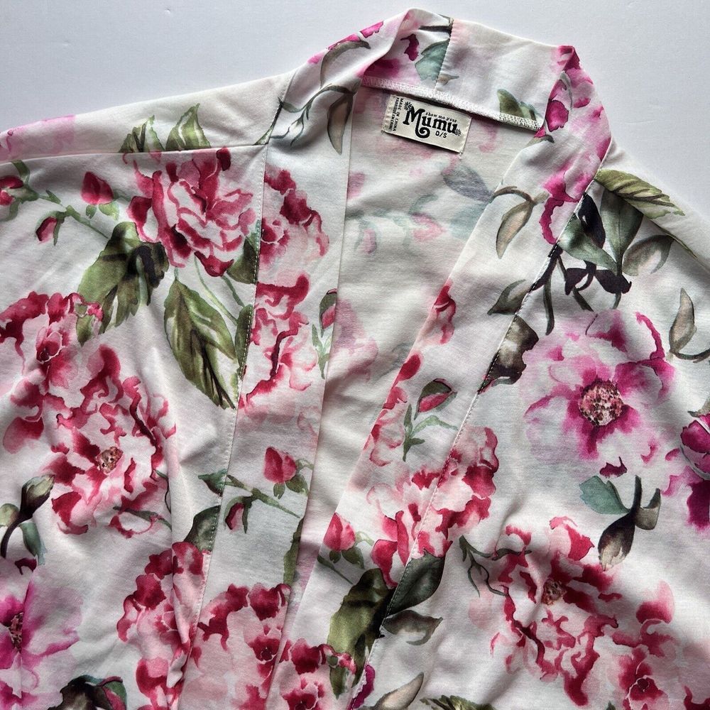 Show Me Your Mumu Kimono Women OS White Pink Excellent Floral Open Front Robe